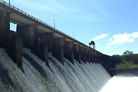 es_UY-Ricon-del-Bonete-represa-Sika-At-Work-side_3-2