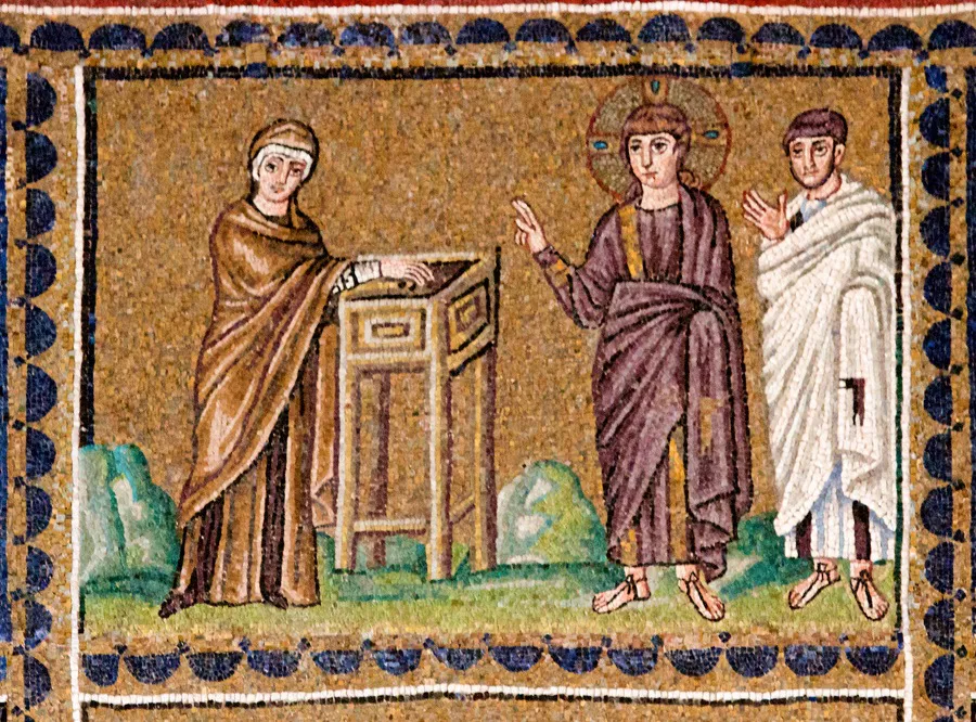 El óbolo de la viuda mosaico de autor anónimo del año 540 DC en la Basílica de San Apolinar el Nuevo Ravena Italia