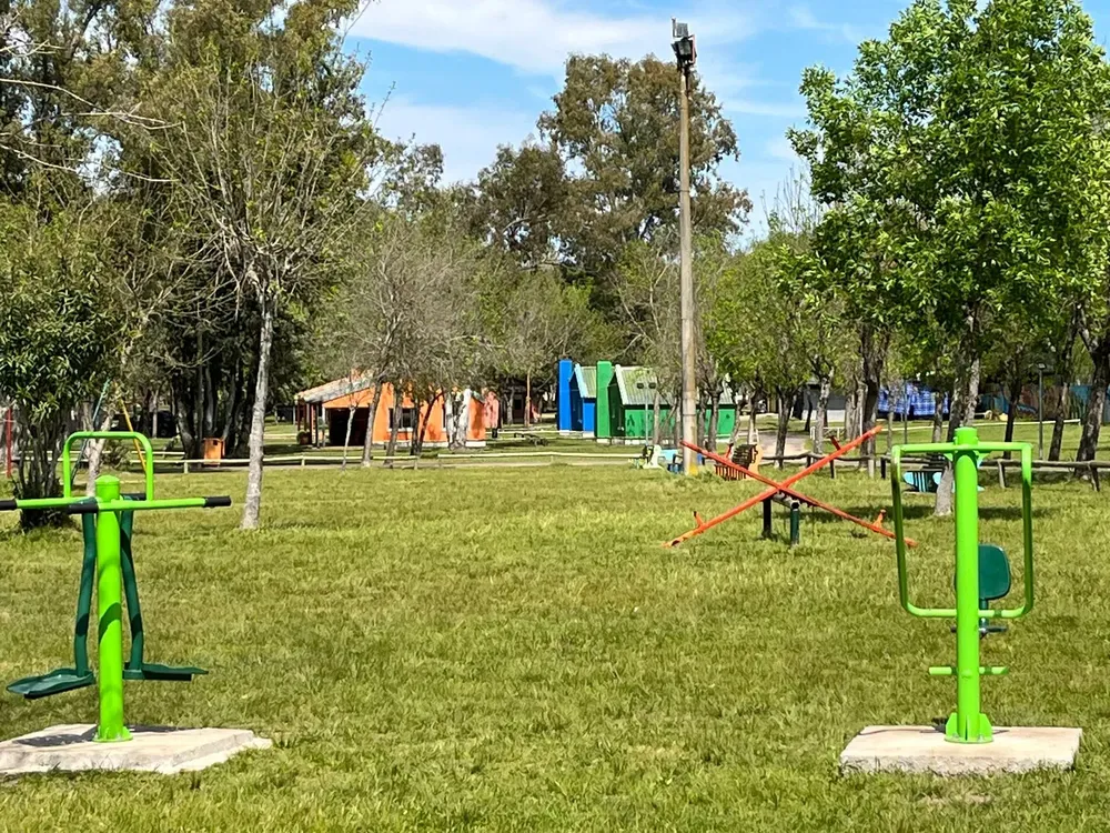 441050135_410670415063884_1375050947920406117_n