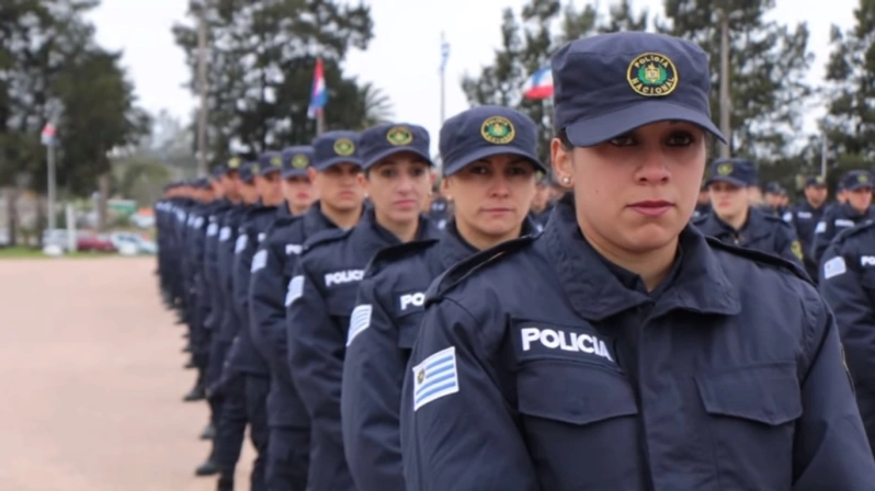 policias