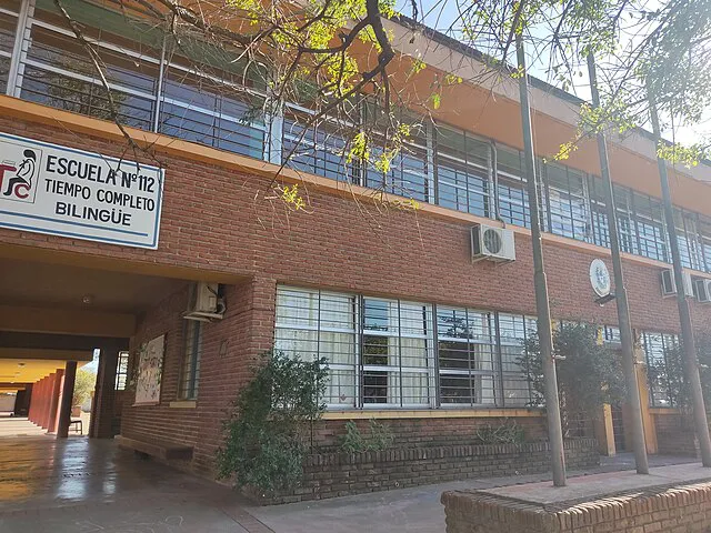 Escuela_N°_112
