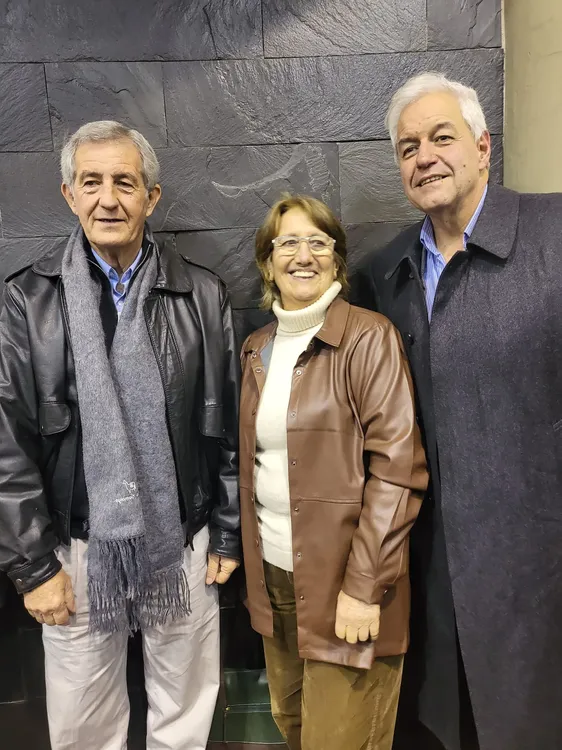 359433551_243360145128246_3038468990988680878_n