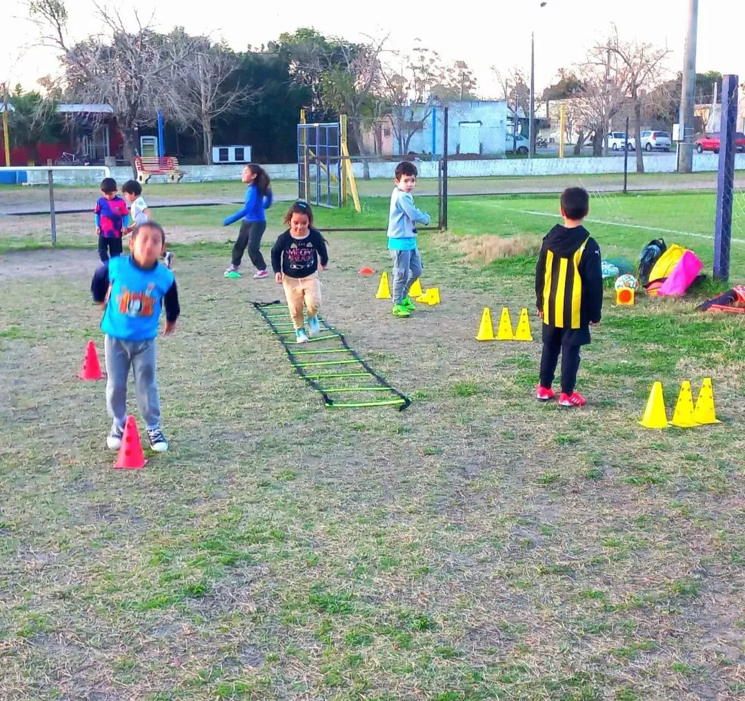 423133057_3672640433055873_2053281547021391525_n