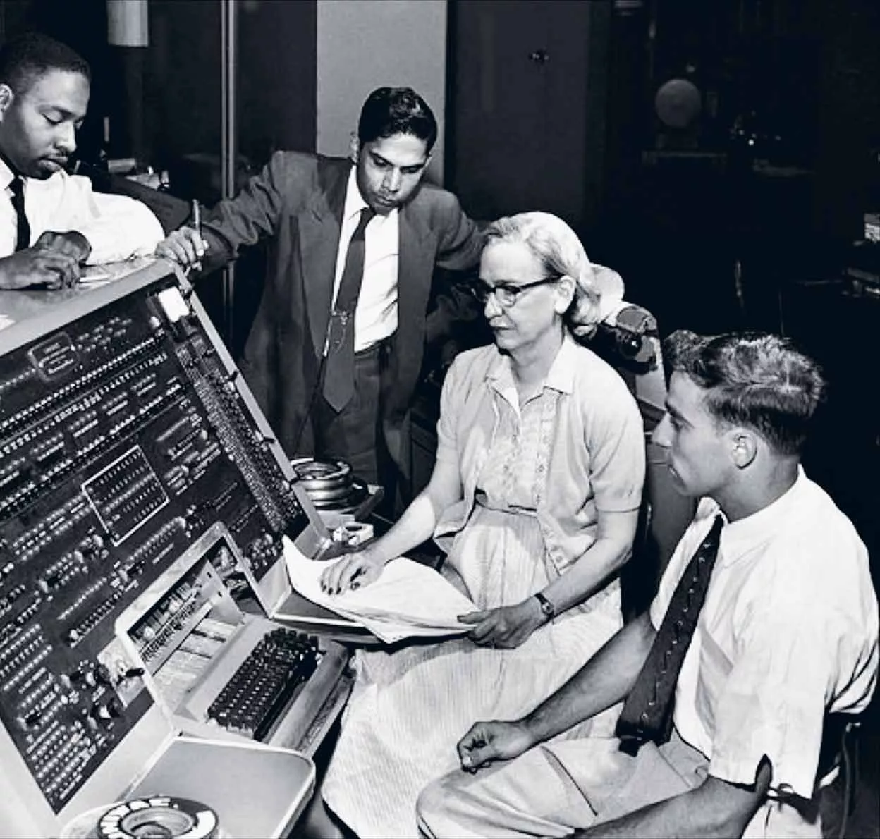 grace-hopper-matematica-informatica-madrel-ordenador-personal6-apertura-nueva