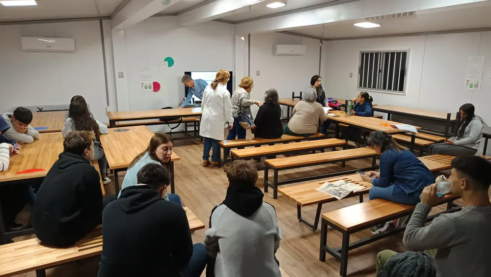 WhatsApp Image 2024-04-17 at 20.10.01 (2)