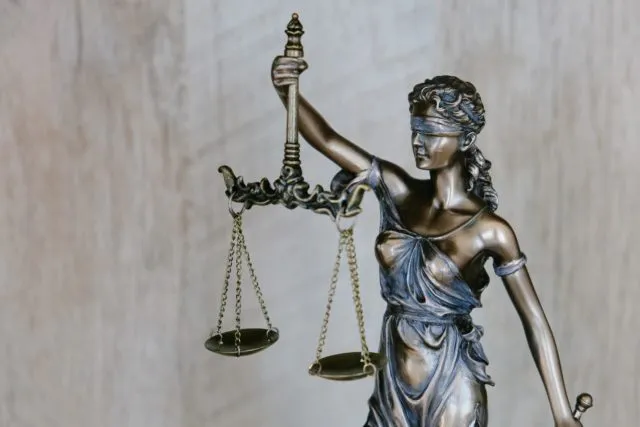 etat-de-droit-e1645600978120