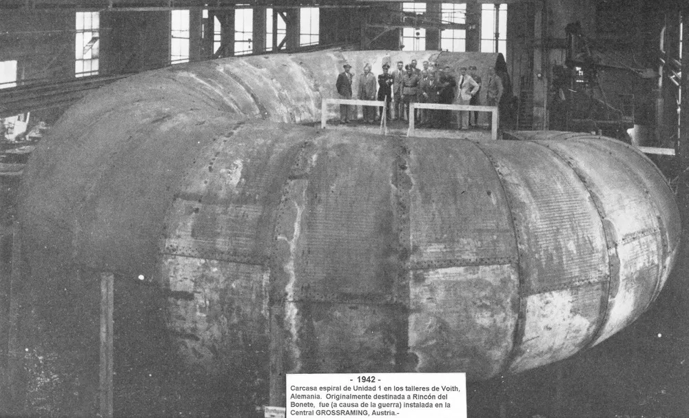 1942- Carcaza espiral