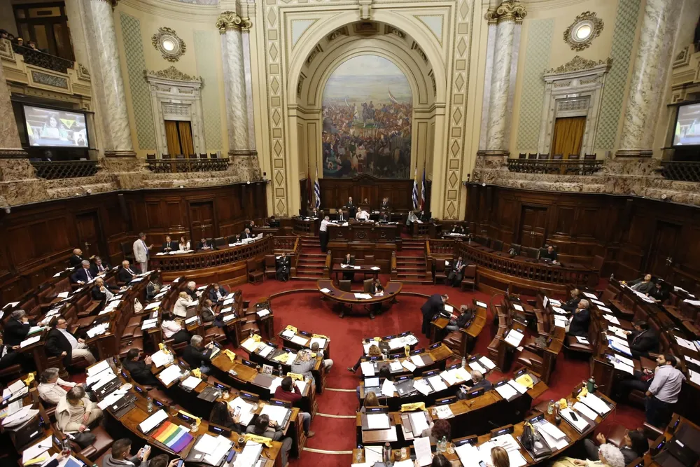 Parlamento-uruguay-scaled