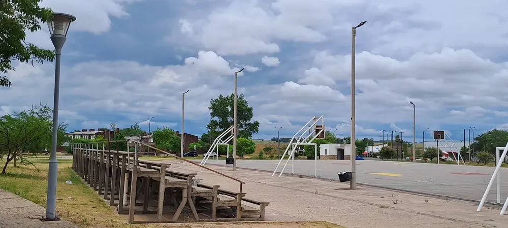 419123316_307033972330993_1055616756237569952_n