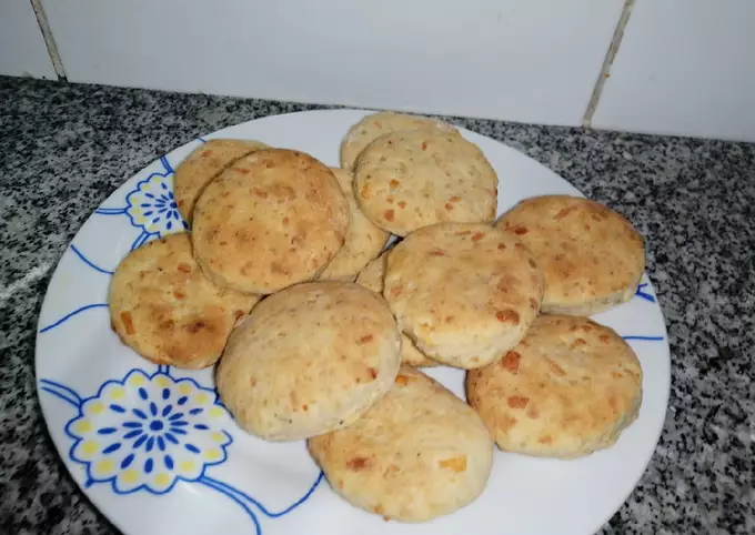 scones-de-oregano-y-queso-muy-facil-foto-principal