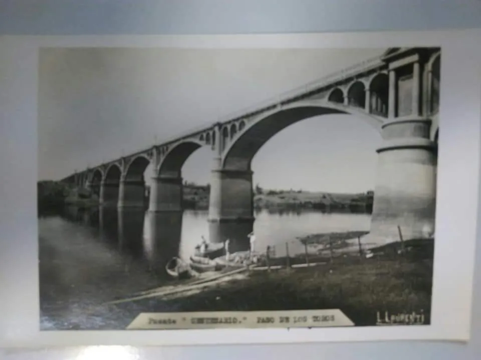 Laurenti Puente Centenario pilares